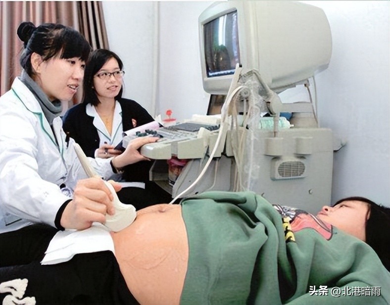 怀孕b超一般做几次检查,怀孕期间做b超检查用吃饭吗