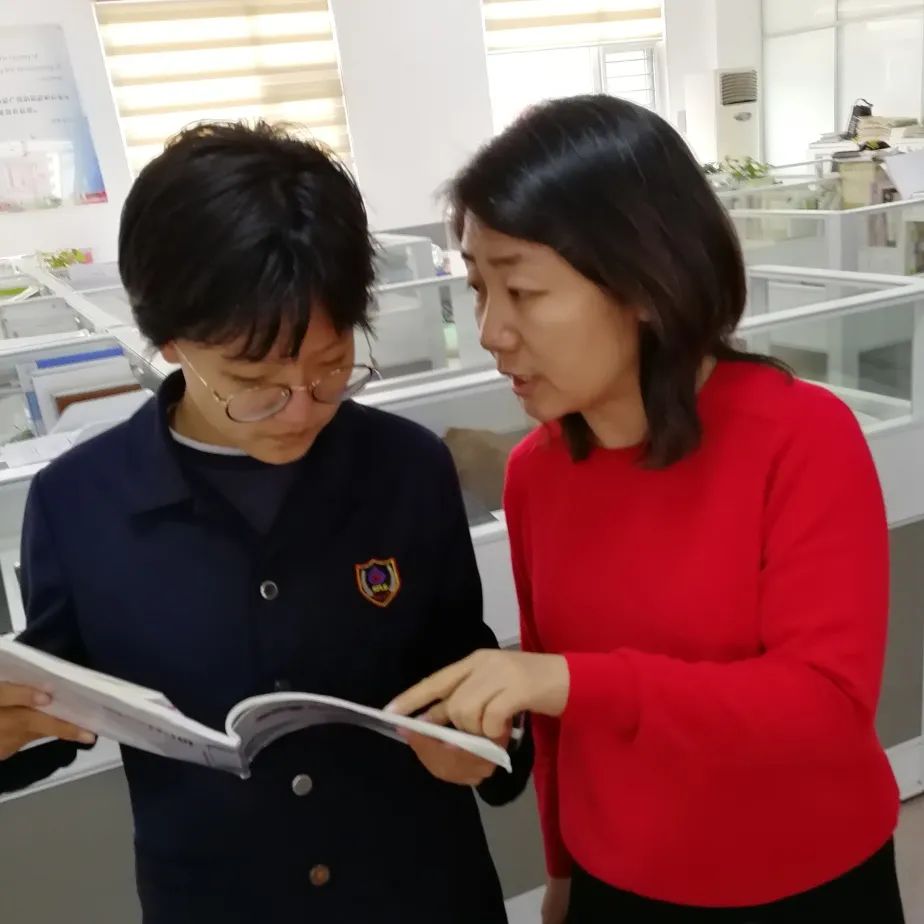 「师者铸魂」“我最喜爱的老师”--超越团队文理组