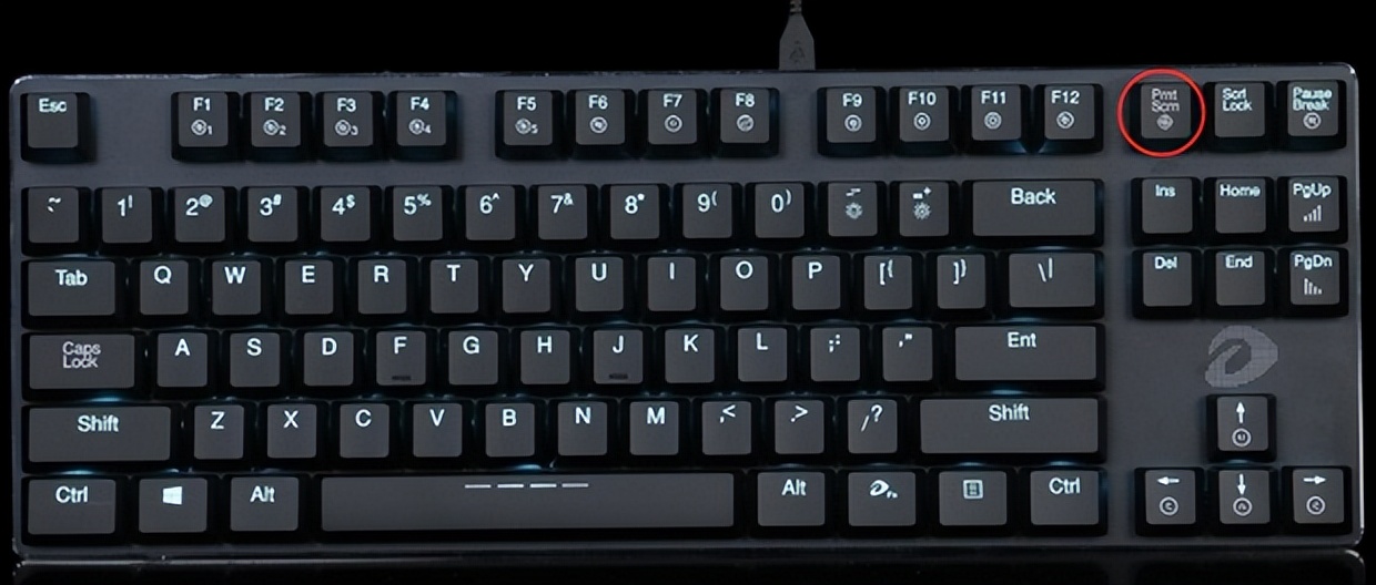 电脑怎么连续截图成一张长图,电脑表格截图怎么下拉截长图