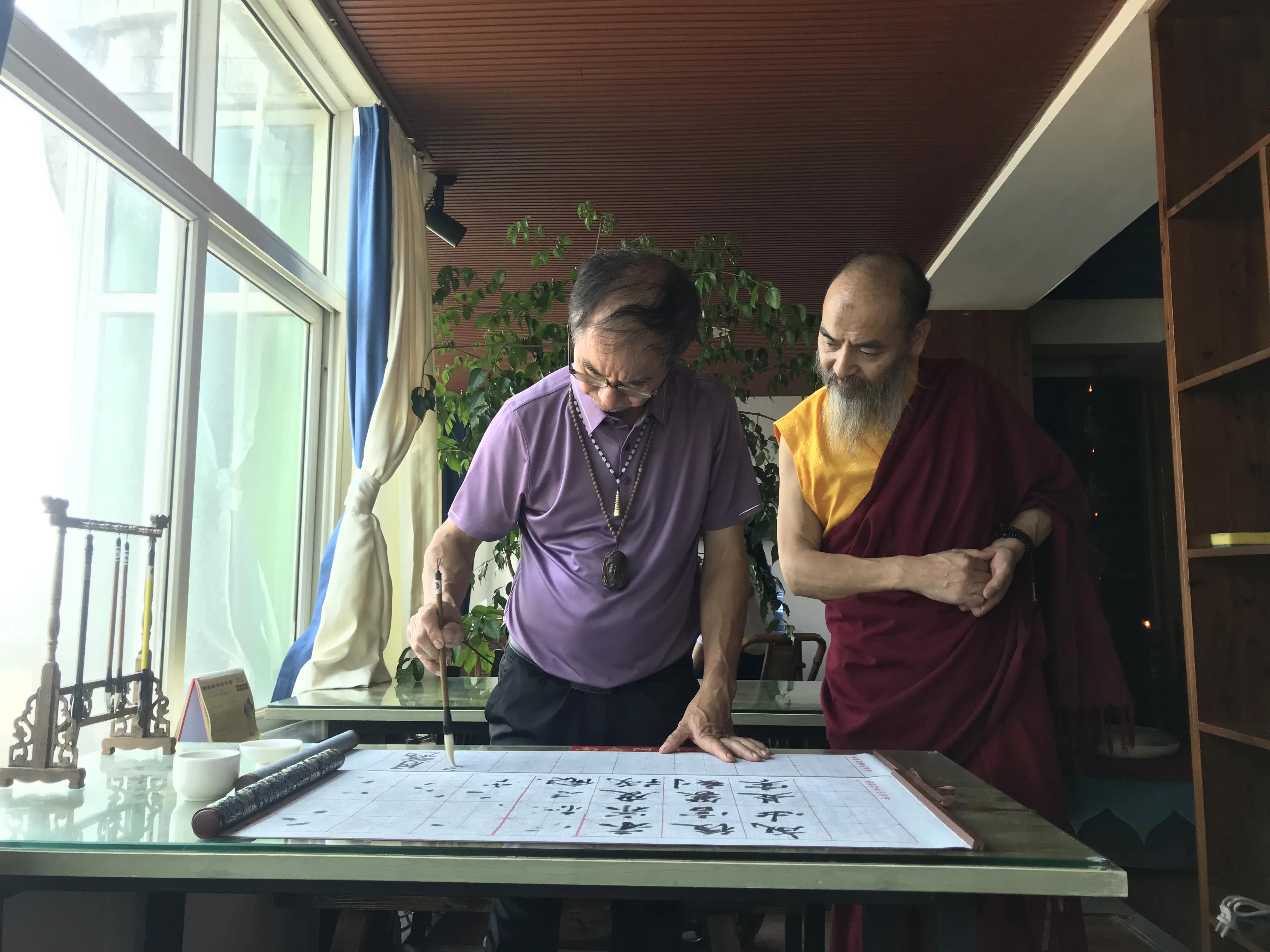 莫言红高粱书,红高粱酒莫言