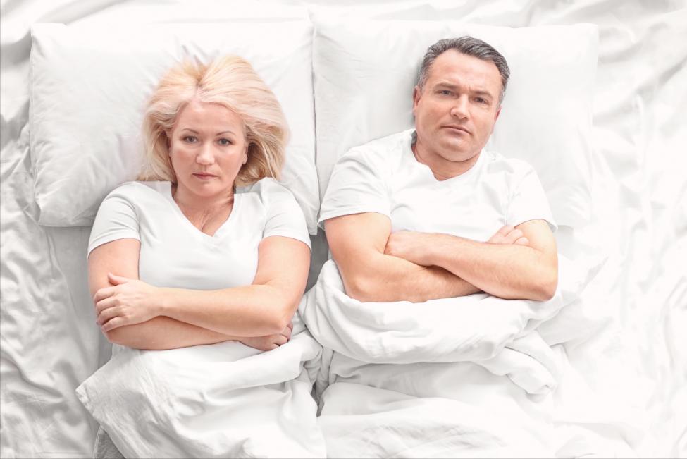 安全套“套”上就完事？这4个错误做法，不少男性还没意识到