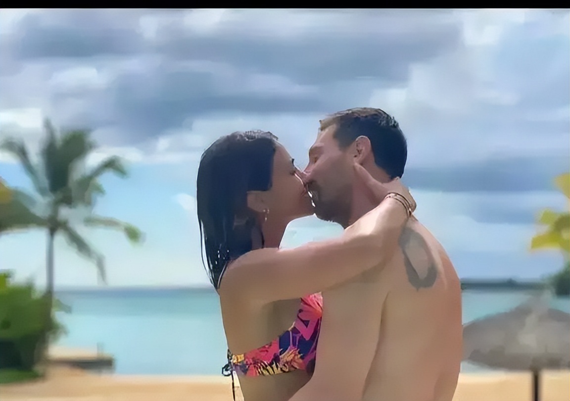 梅西巴萨故事,梅西感情经历纪录片