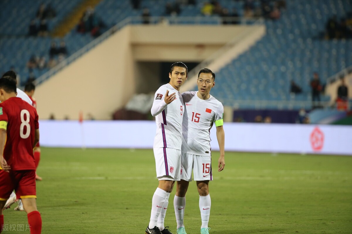 张玉宁和记者谈海参,张玉宁说吃海参