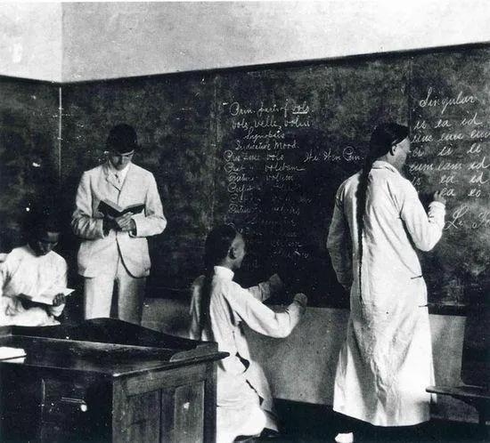 2016年神舟十一号发射成功图片,戊戌变法之后的历史重大节点