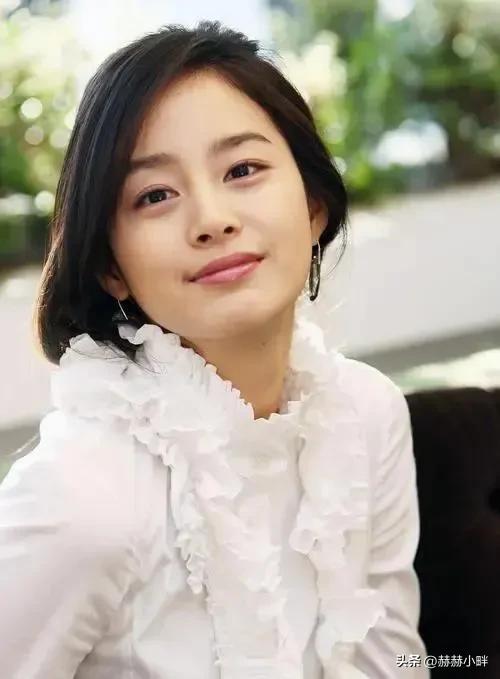 韩国女星金泰熙发型,韩国著名女演员金泰熙