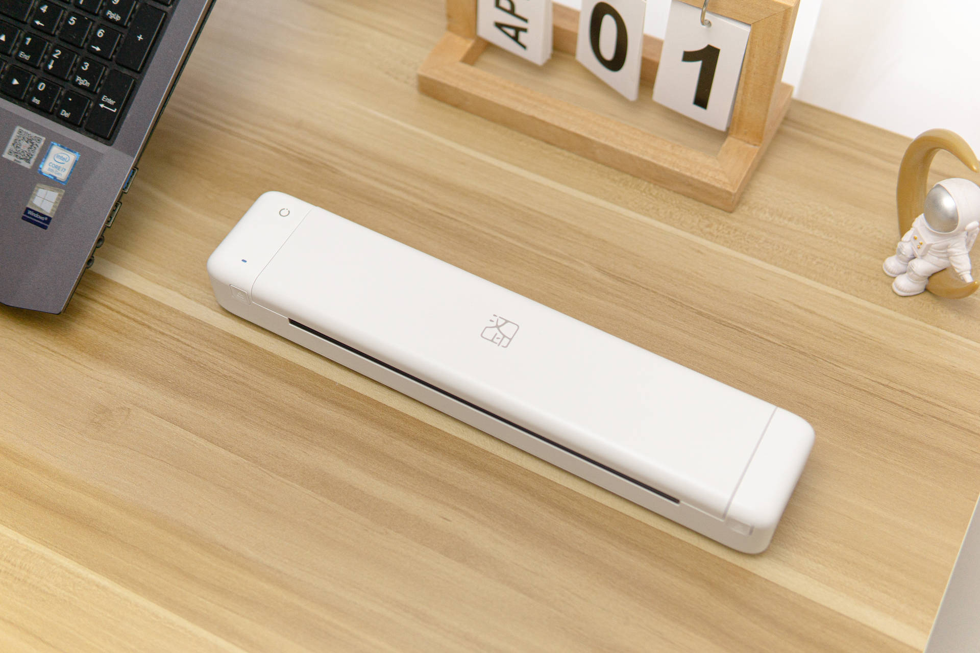 如何使用无墨迷你小型打印机,无需墨盒油纸就能打印的打印机