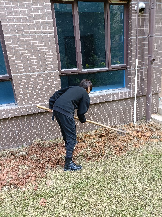 开一家自助女装店多少钱,开一家服装店需要多少钱啊