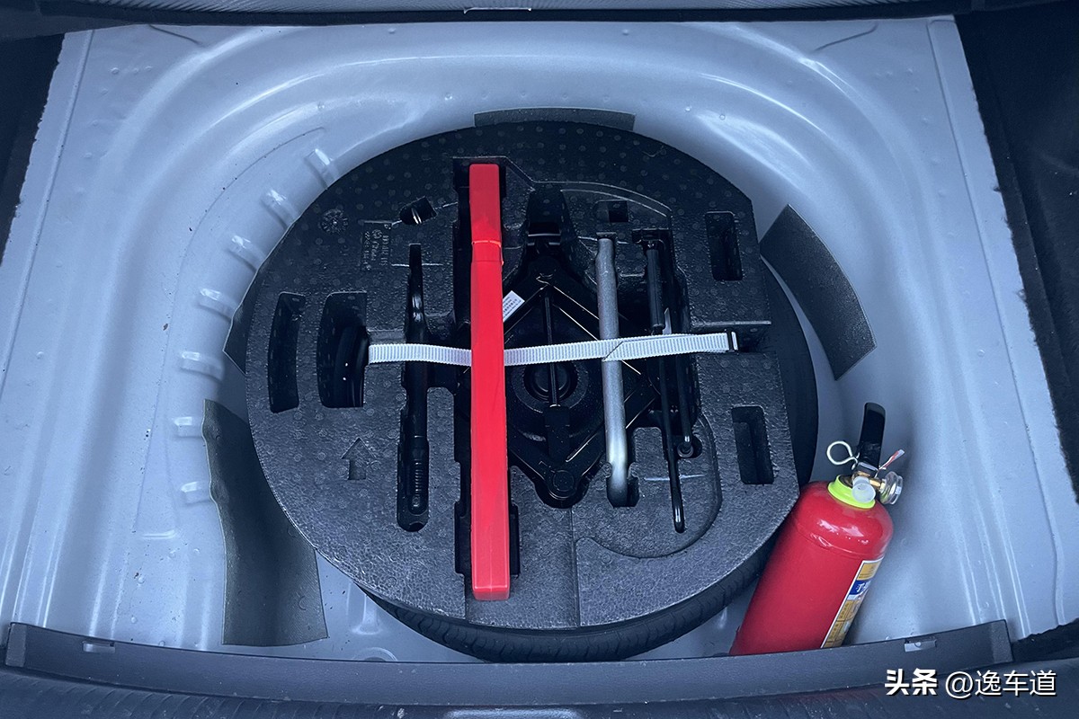 上汽大众朗逸二手车鉴定过程,二手朗逸跑了11万公里跑高速测试