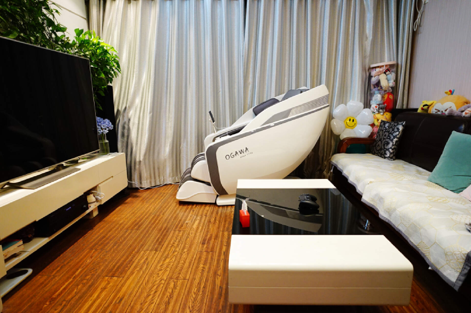 奥佳华x9按摩椅能不能按大腿,奥佳华按摩椅7808和x9哪个好