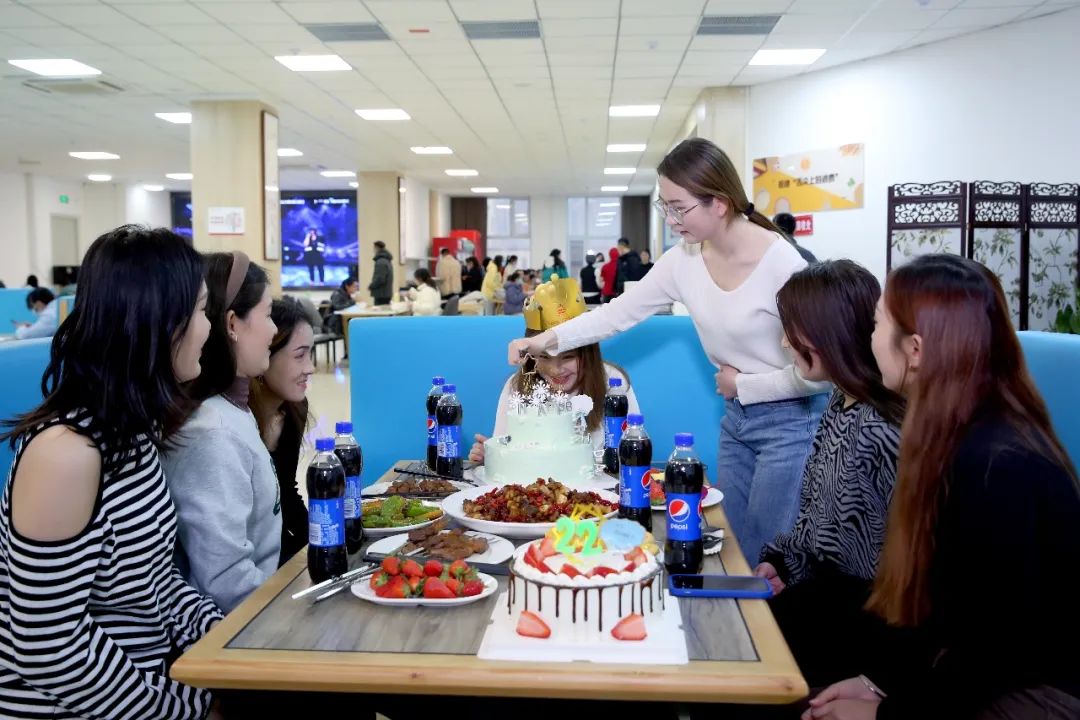 新疆师范大学最新排名,新疆师范大学