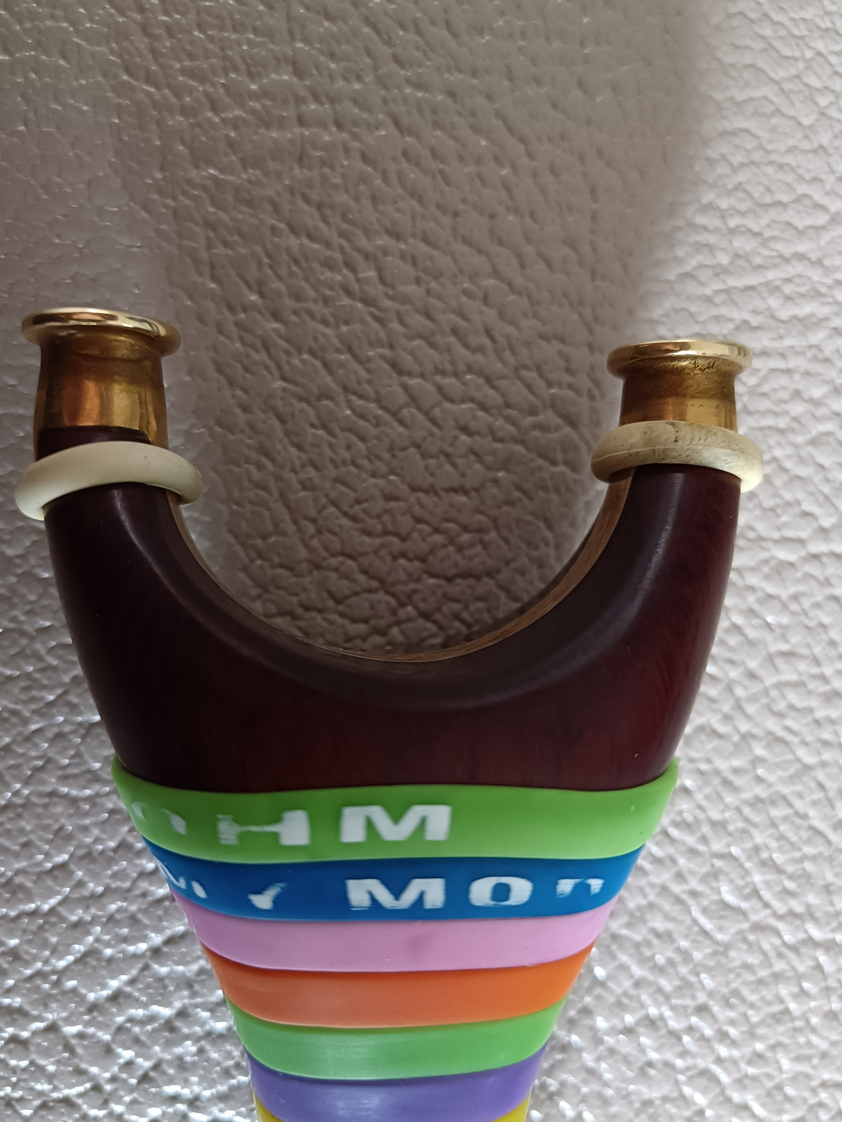 弹弓绑皮筋方头好还是圆头好,圆头快压弹弓伤皮筋怎么处理