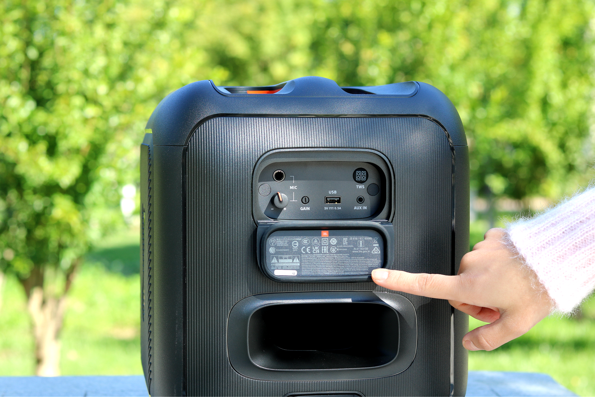 JBLPARTYBOX户外音响,jblpartybox蓝牙音箱怎么样