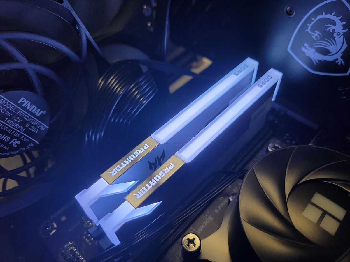 宏碁掠夺者vestaii6800c32d5测评,宏碁掠夺者ddr56000c30测评