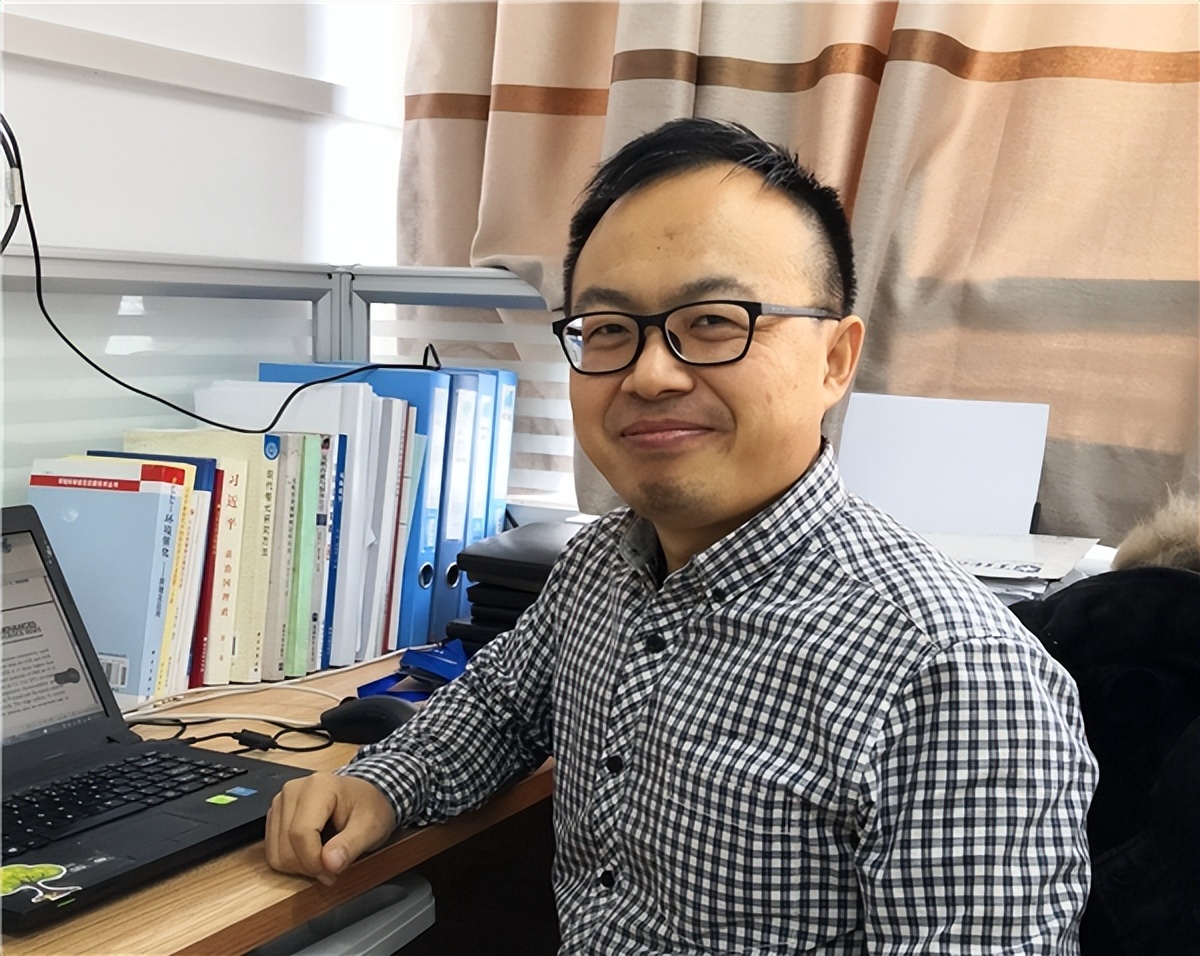 英语26个字母顺序,26个英语字母音标