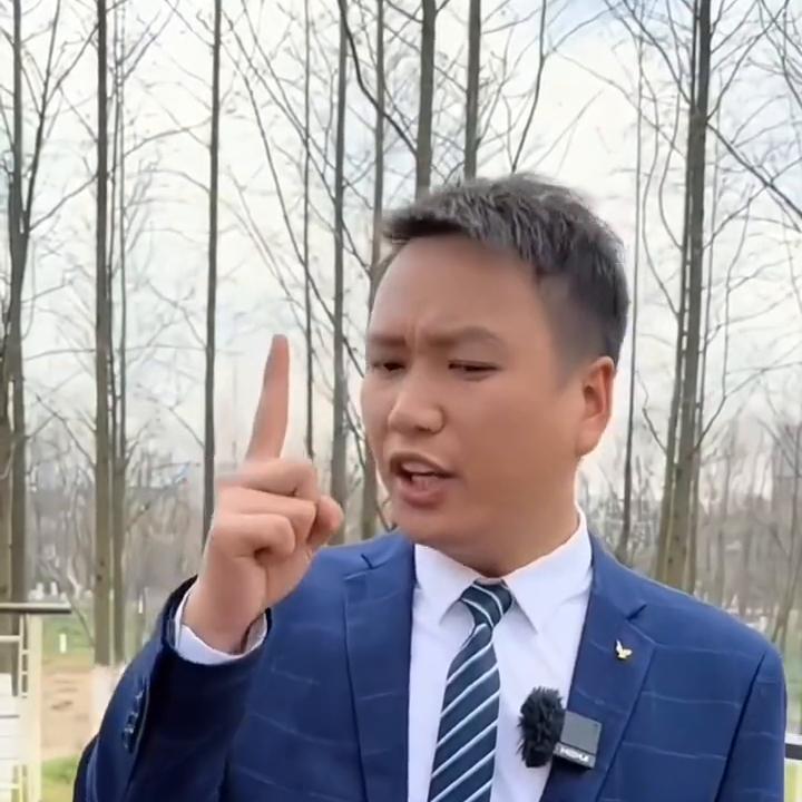 不要随便践踏一个人的真心,别以为可以践踏别人