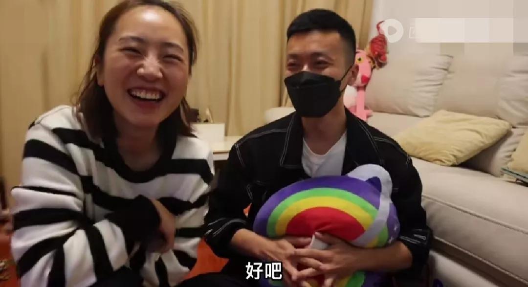 秋天妈妈和秋天爸爸合照,秋天妈妈和秋天爸爸同框