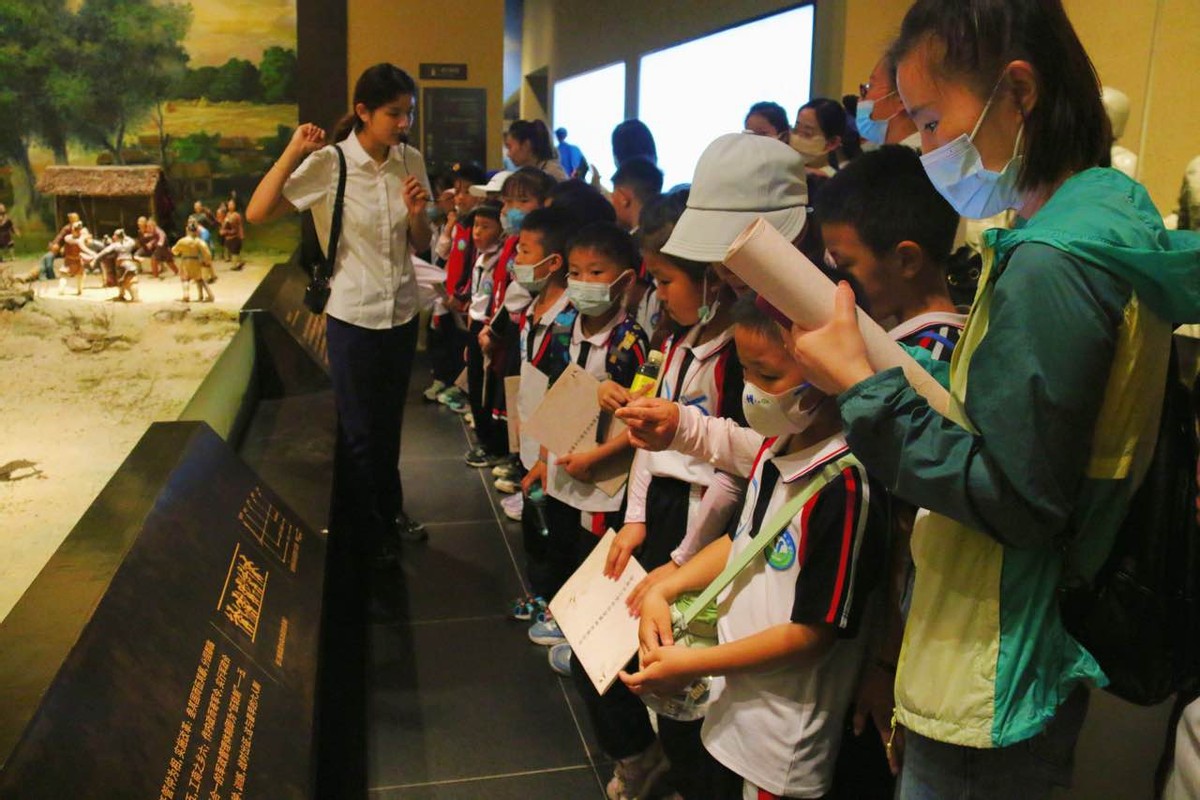 知行合一书行万里——淄川区曜华小学赴临淄开展研学活动