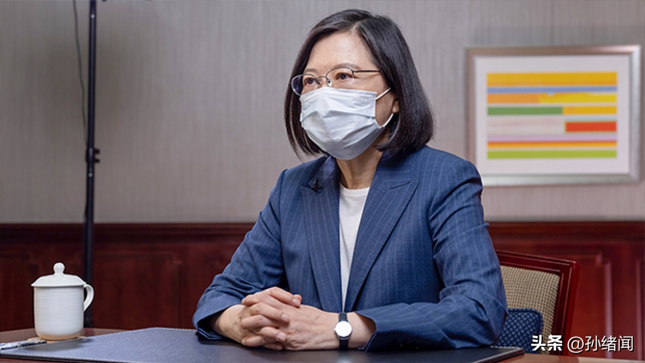 岛内乱了！大陆访团抵台，外媒称机场外爆发冲突，大批警力已戒备