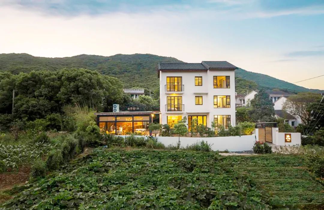 普陀山朱家尖周游记民宿,舟山朱家尖民宿3天2晚多少钱一间