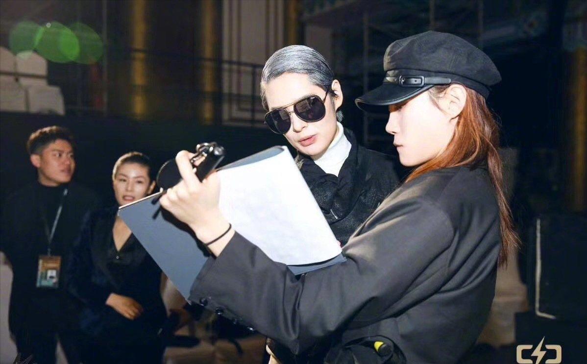 惨遭婚内出轨后，她成了身家过亿的富婆，如今前夫患病，小三瘫痪