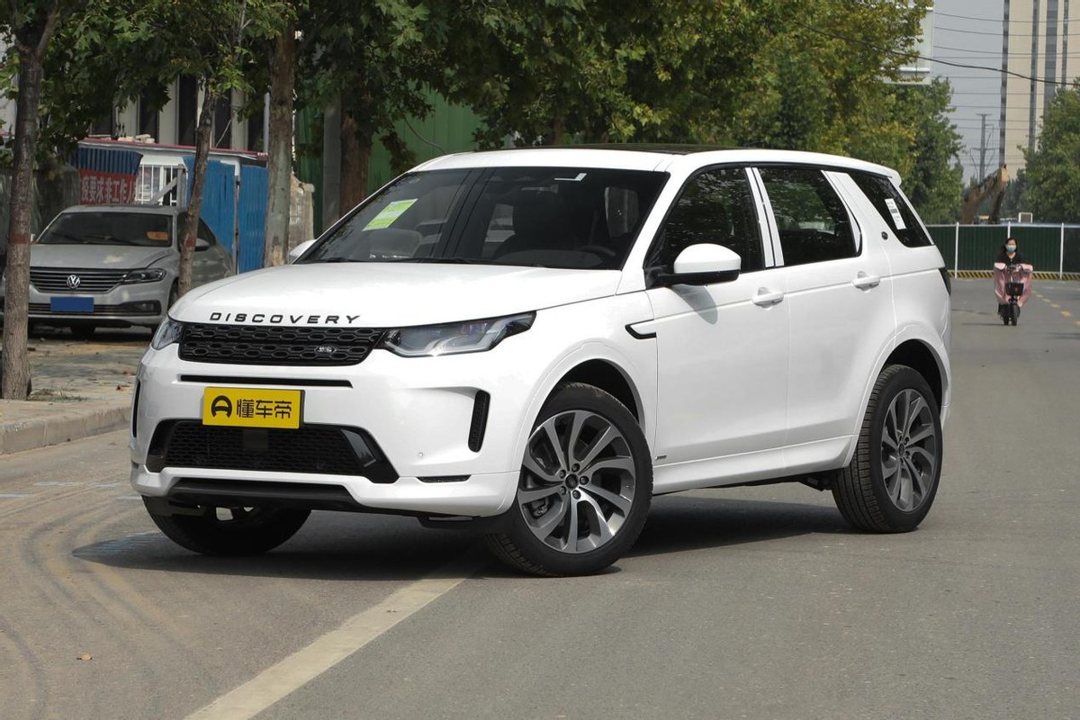 路虎发现运动版和奔驰glb哪个高级,路虎发现运动版七座和奔驰glb七座