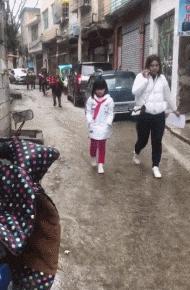 妹子东西丢了怎么回答,女生说她的东西丢了我该怎么回