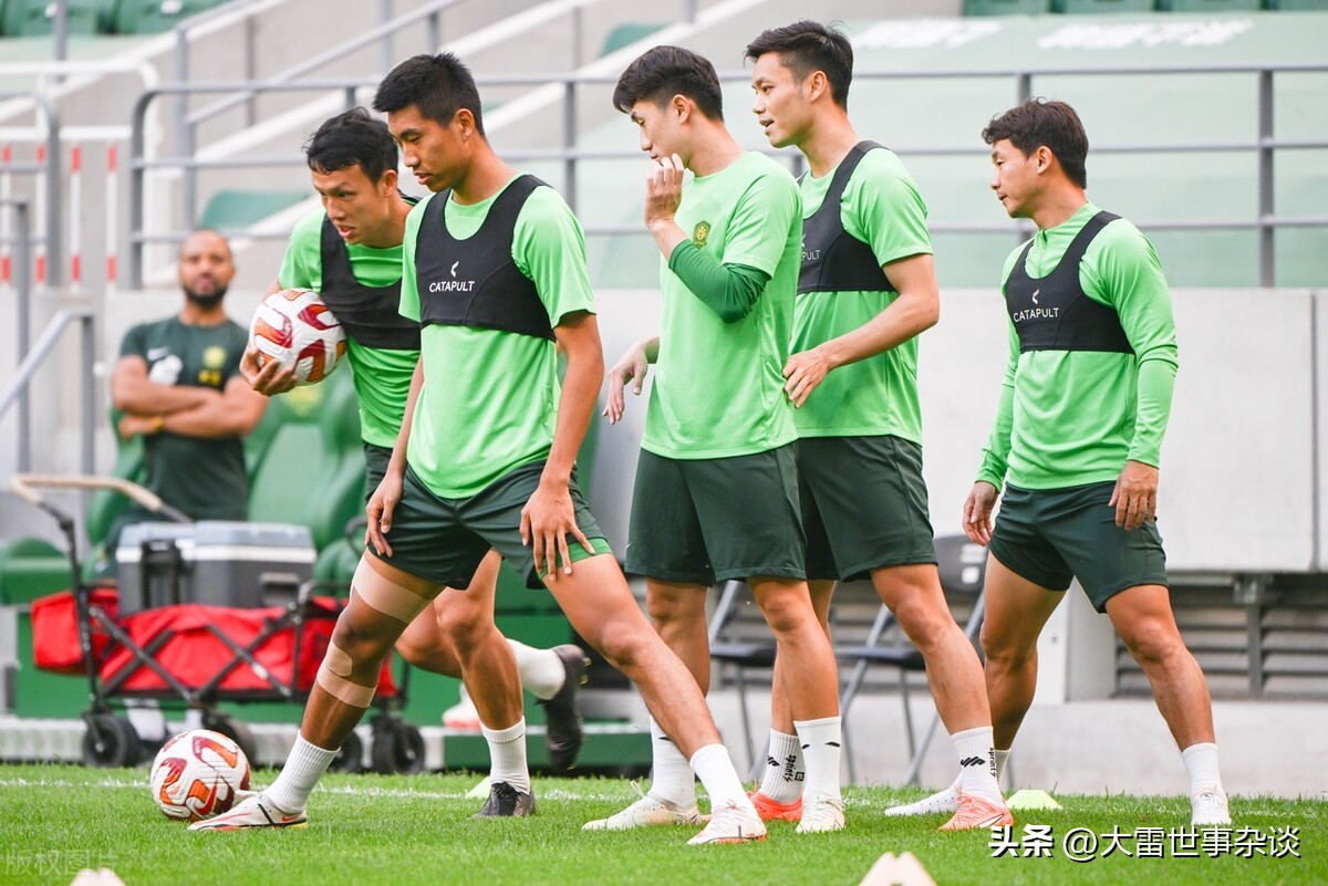 中国男足女足技术对比,中国足球神器