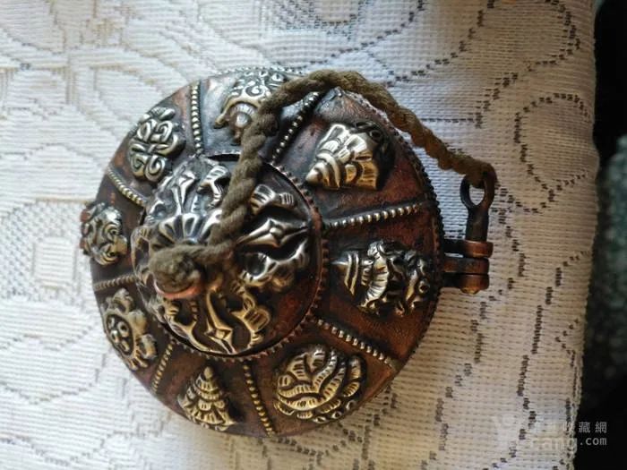 如何区分藏传佛教寺庙,藏传佛教四派的寺庙标志区别