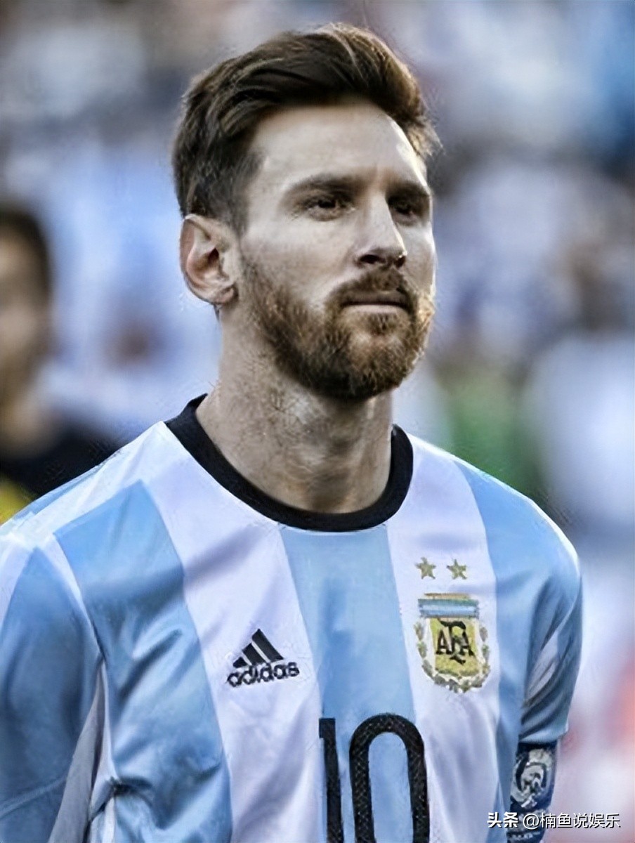 阿sa签名照,2022世界杯梅西亲笔签名球衣