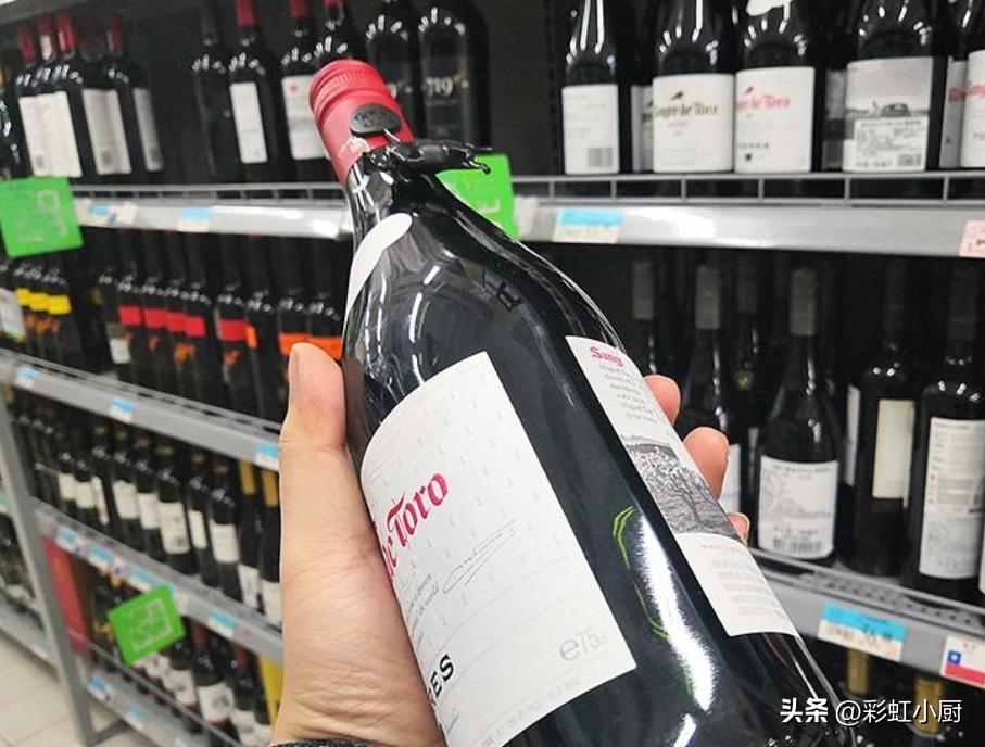 买红酒看代号,红酒几瓶条码是一样的是不是假的