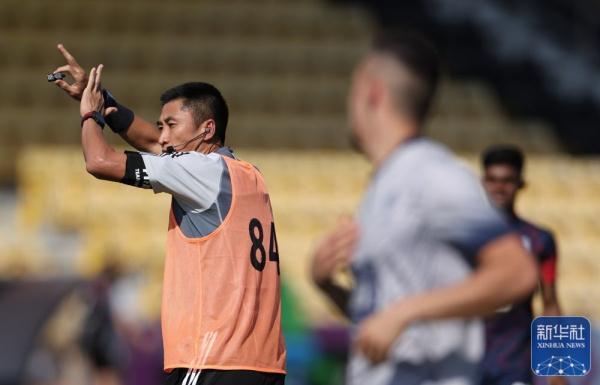 贝克汉姆60米是最远的吗,贝克汉姆跑动距离16km