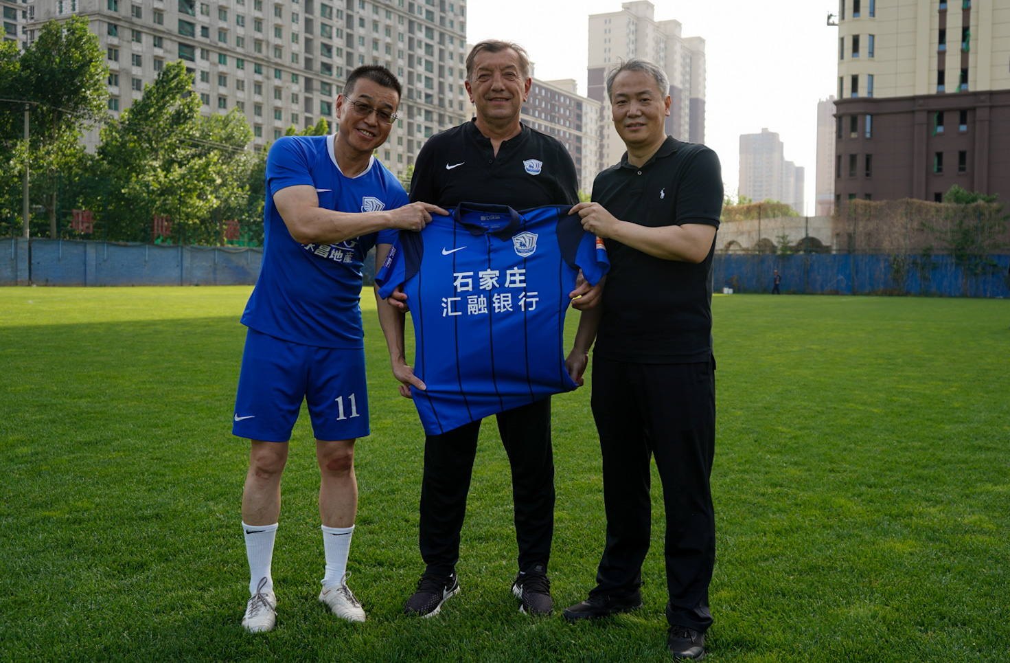 沧州雄狮队新赛季球衣,雄狮最新引援官宣