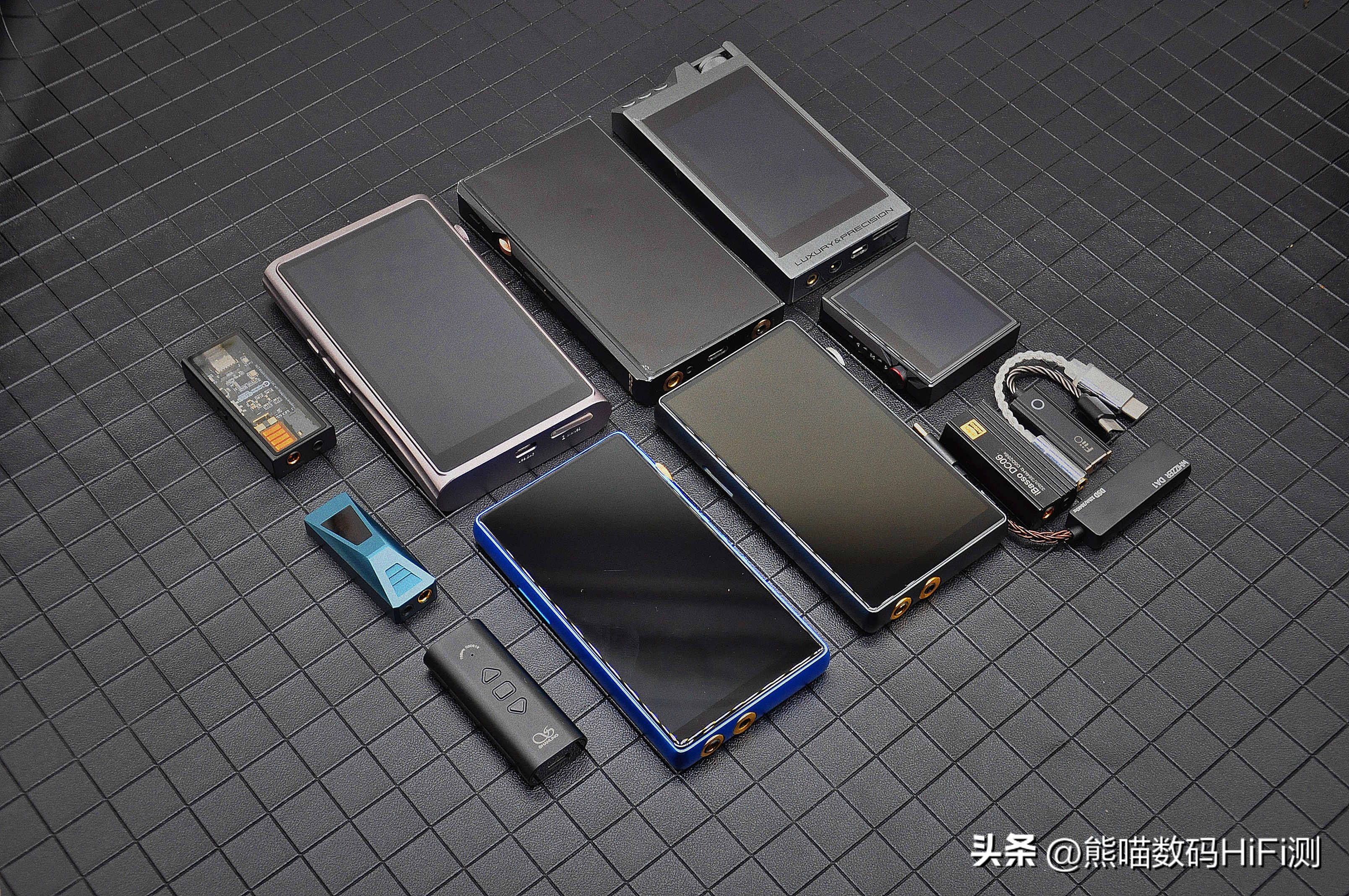 百元价格千元音质——HiFi性价比之王，竹林鸟惊鸿2022耳机评测