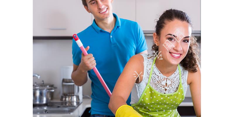 年年过生日女儿都迟到,今年我去接她,到门口后我愣了,默默离开