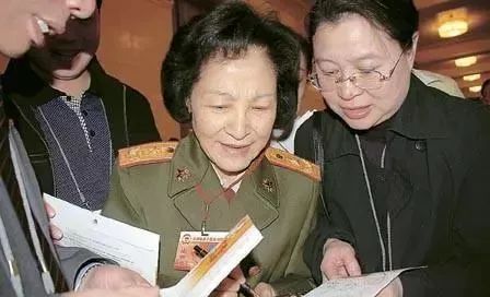 十大元帅子女中,成为将军的都有谁?官至副国级的只有这一位