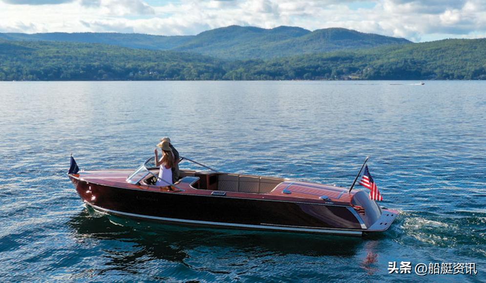 这家重生的造船商正在使用3d技术创造现代的红木经典游艇