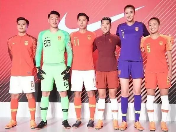 女足守门员赵丽娜有男朋友吗,易烊千玺女足