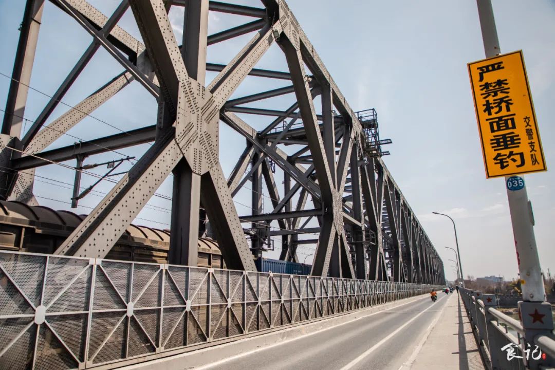 这座桥有超过400年的历史,襄阳的第一座桥