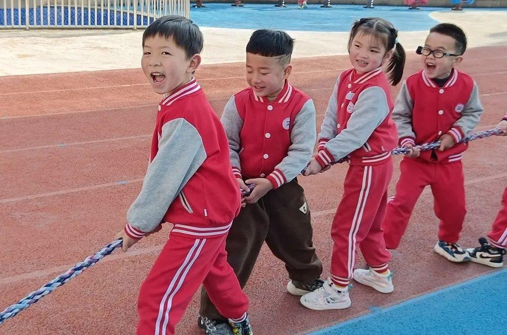 展现实力荣获成长|园外园幼儿园2月竞赛合集