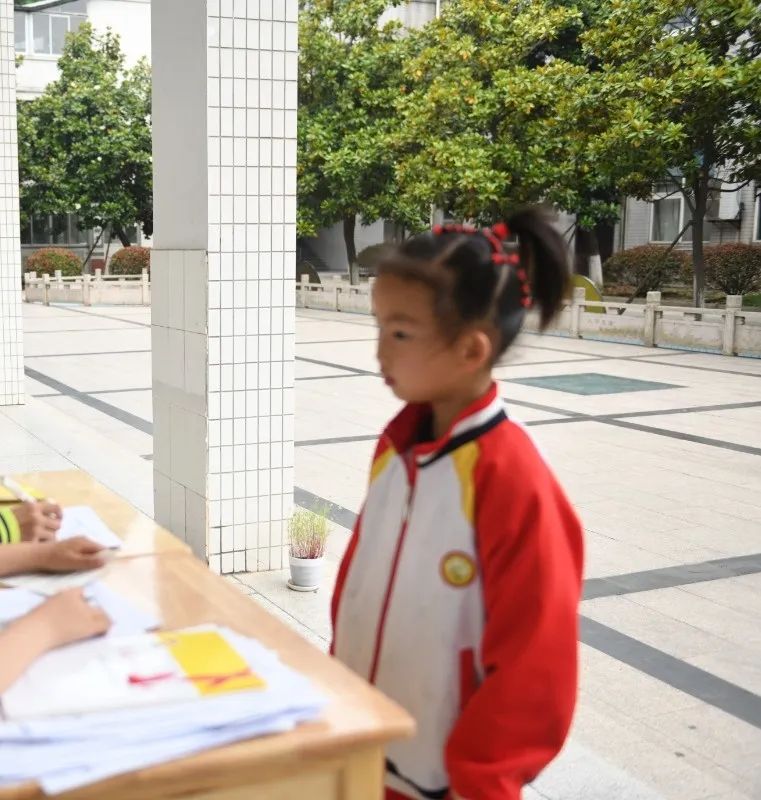 喜迎20大争做先进少先队员,喜迎二十大争做新时代好队员