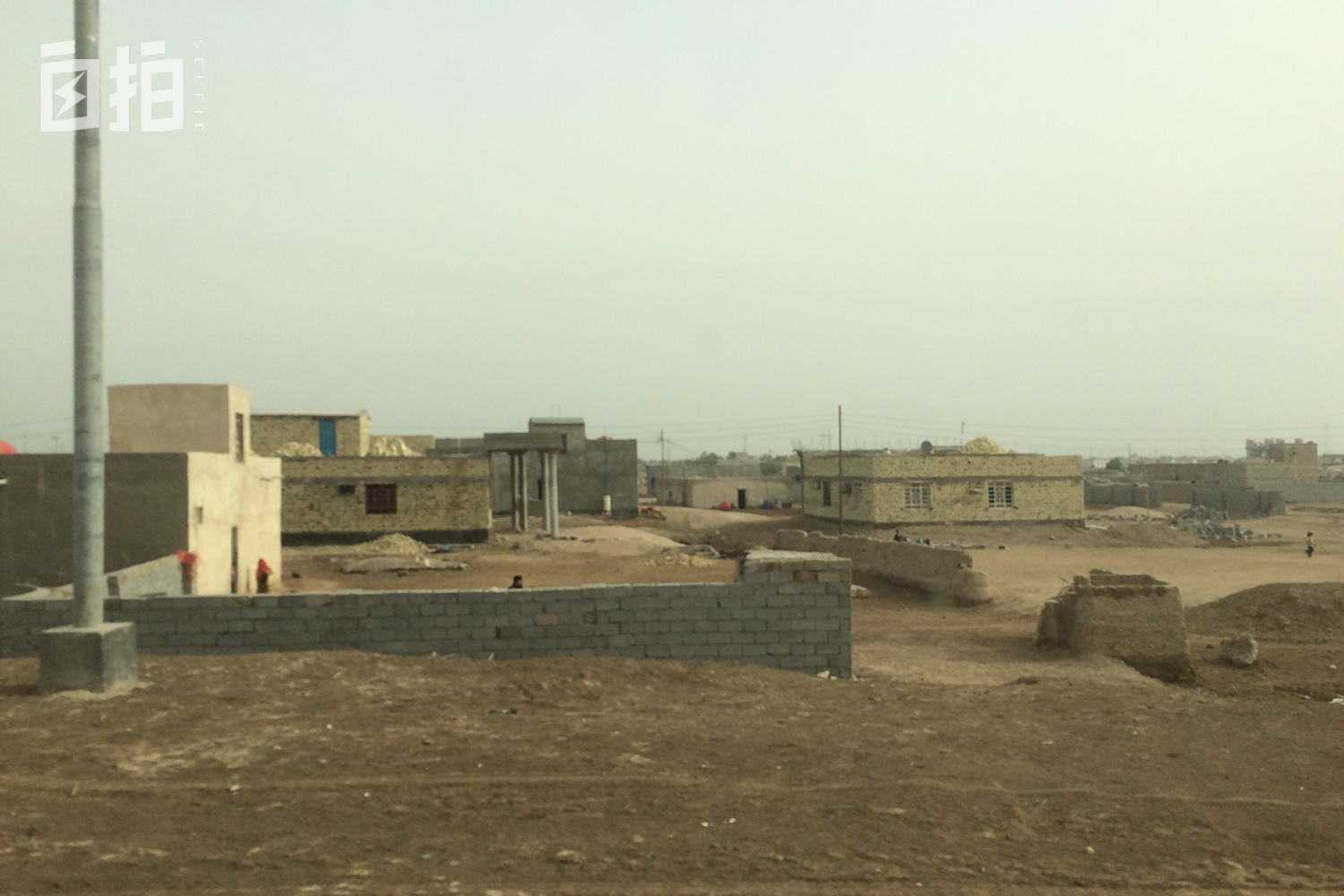 我，美国名校毕业，辞去白领工作，靠当群演养活自己