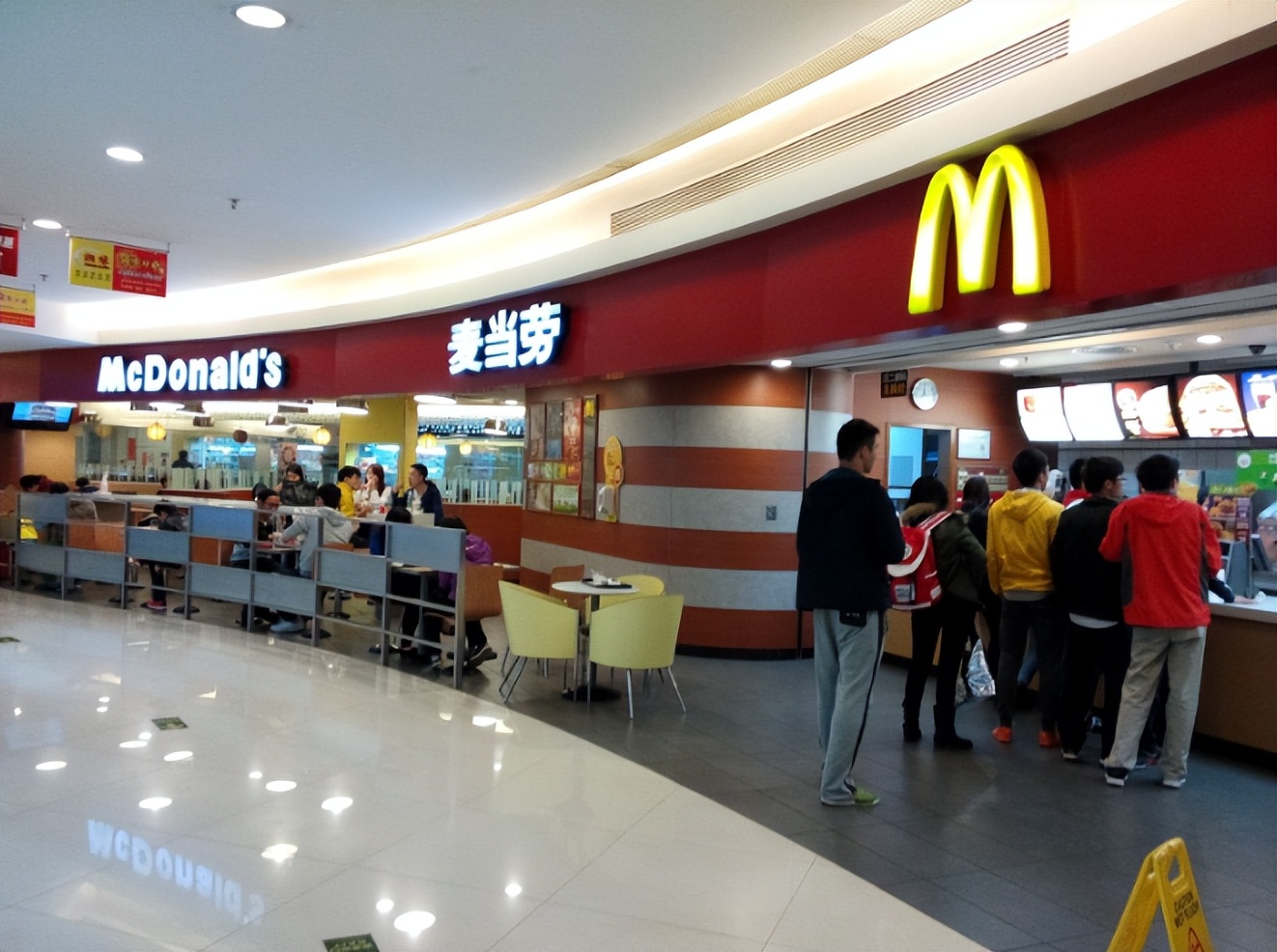 麦当劳肉夹馍为什么那么火,麦当劳肉夹馍为什么那么少