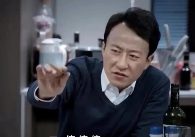 条件不符就别演“*妇情**”了,43岁董洁告诉你,什么是教科书式撩汉