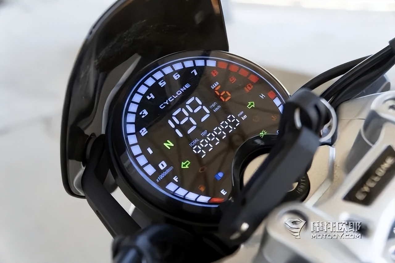 赛科龙re250攀爬版,赛科龙re250最新测评