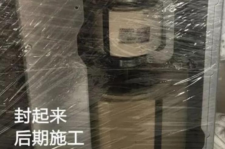 安装中央空调全过程视频,中央空调一拖四安装视频