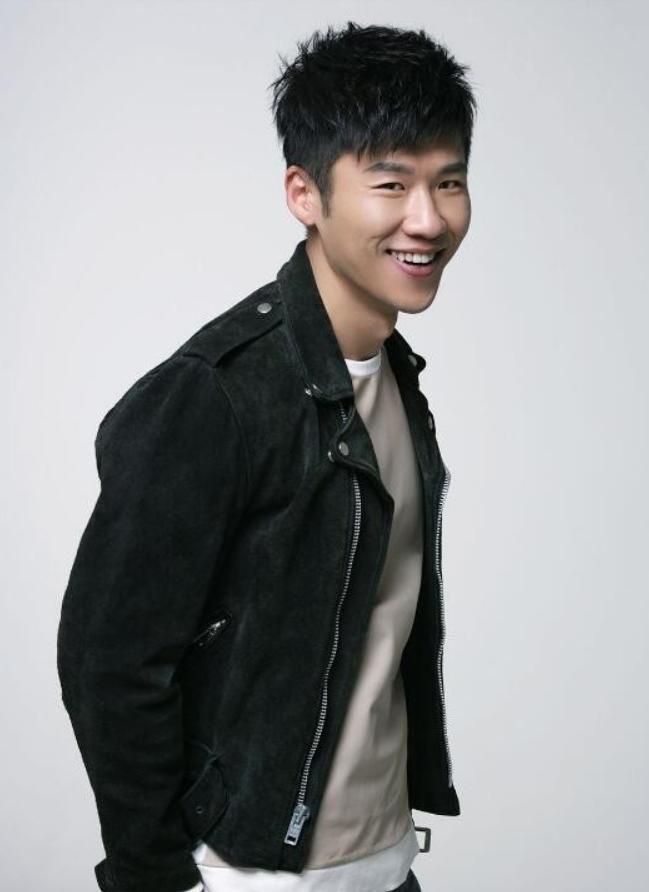 王骁为拍戏减肥辞掉工作,演员王骁近况