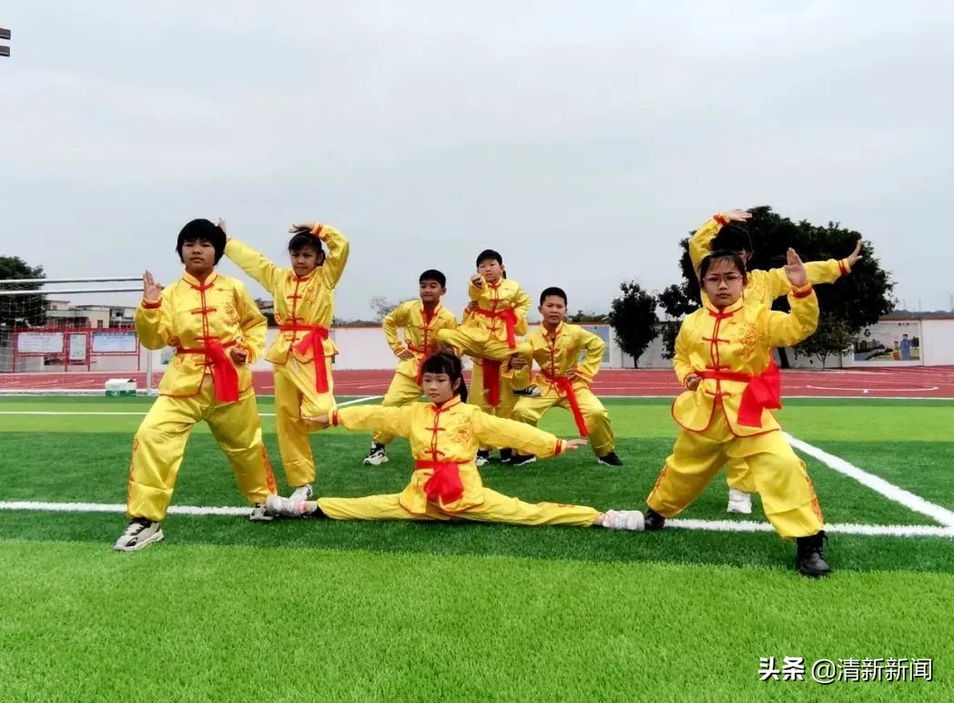 羡慕！清新这所学校新运动场投入使用啦