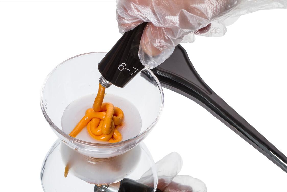 用海娜粉染发湿染还是干染好,染发是干发染还是湿发染效果好