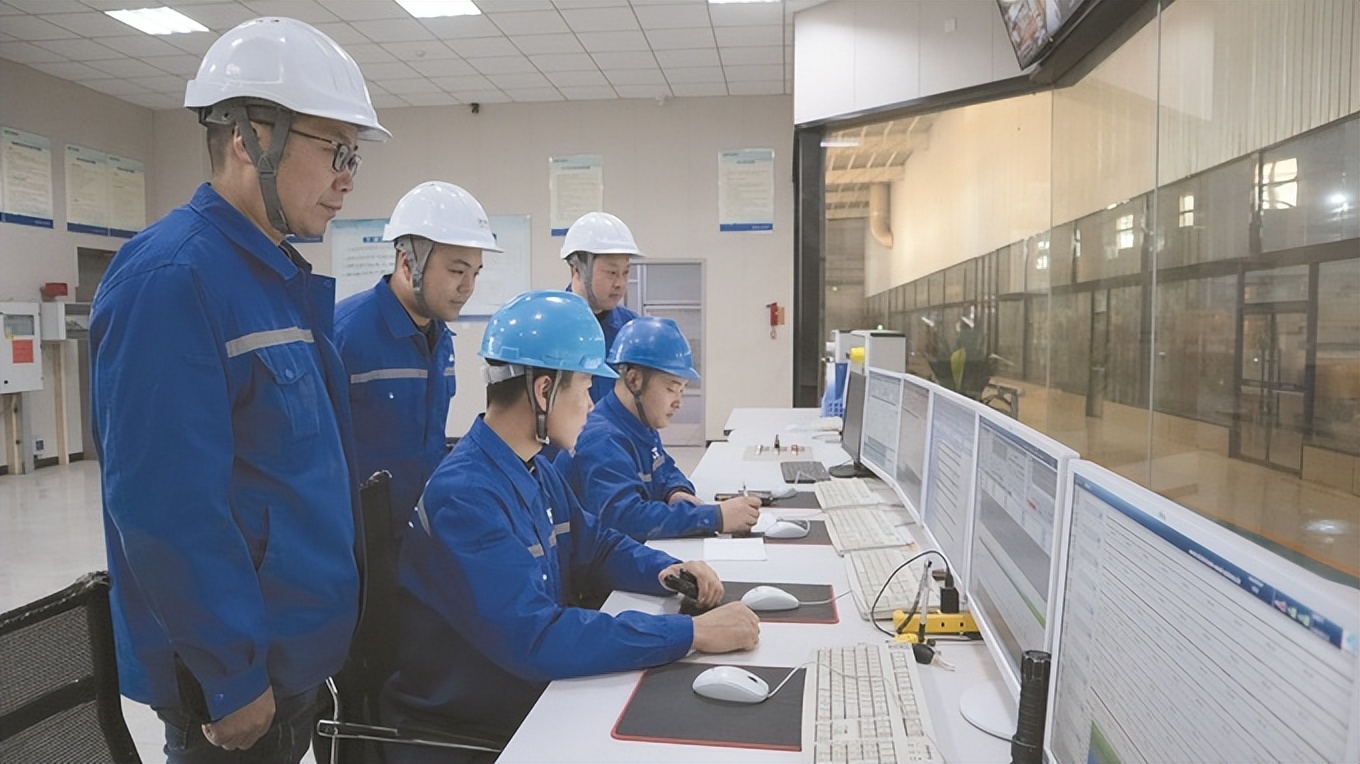 踔厉奋发释放高质量发展新活力,踔厉奋发赓续前行