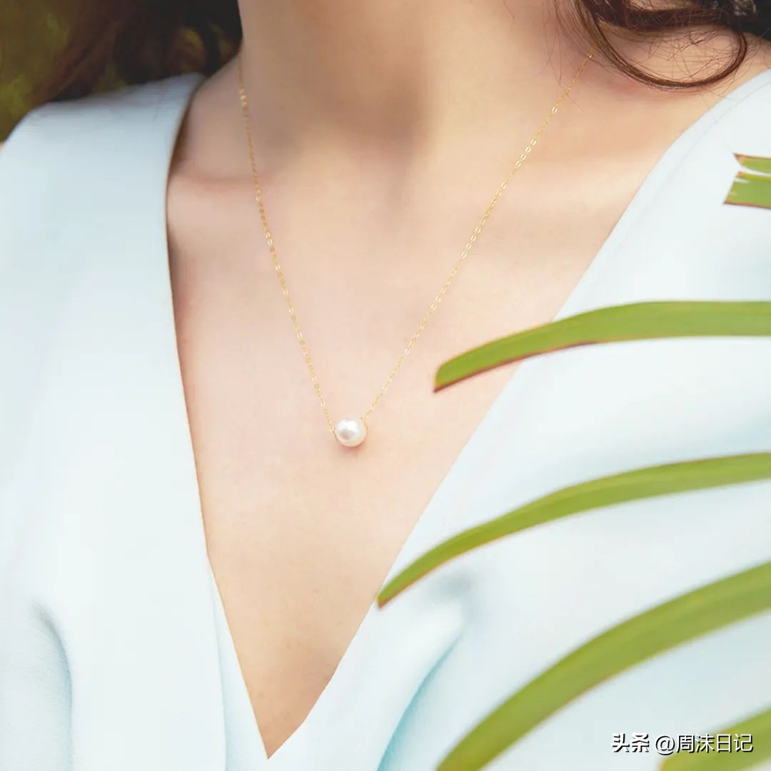 戴什么珍珠最有气质,什么气质适合戴珍珠耳钉